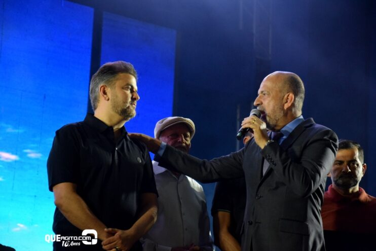 Eunápolis celebra 38 anos com grande noite gospel e show marcante de Valesca Mayssa 24