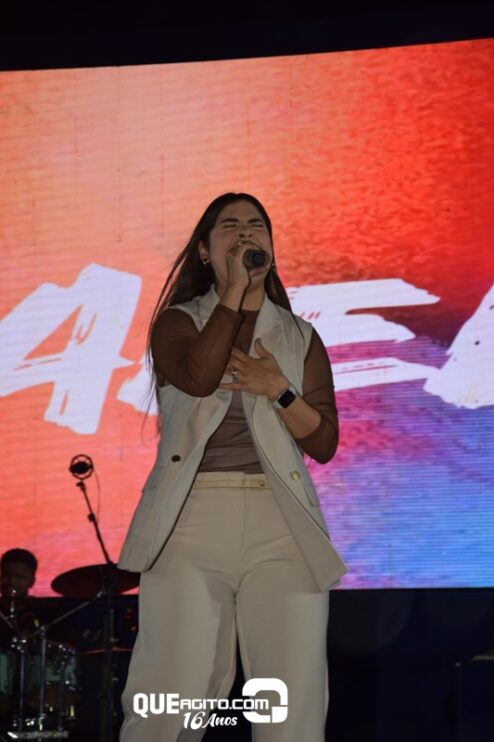 Eunápolis celebra 38 anos com grande noite gospel e show marcante de Valesca Mayssa 38