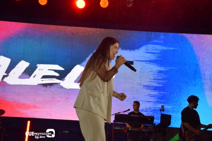 Eunápolis celebra 38 anos com grande noite gospel e show marcante de Valesca Mayssa 40