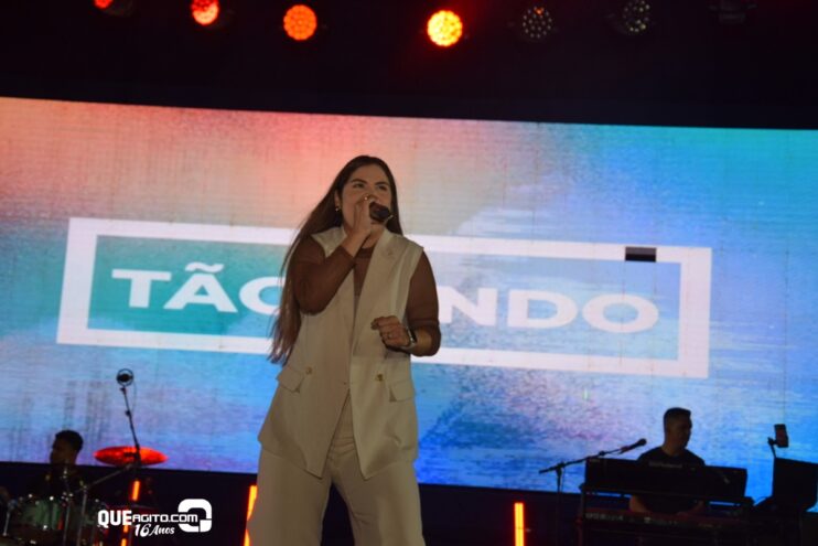 Eunápolis celebra 38 anos com grande noite gospel e show marcante de Valesca Mayssa 41