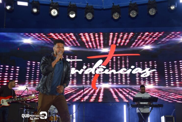 Eunápolis celebra 38 anos com grande noite gospel e show marcante de Valesca Mayssa 20