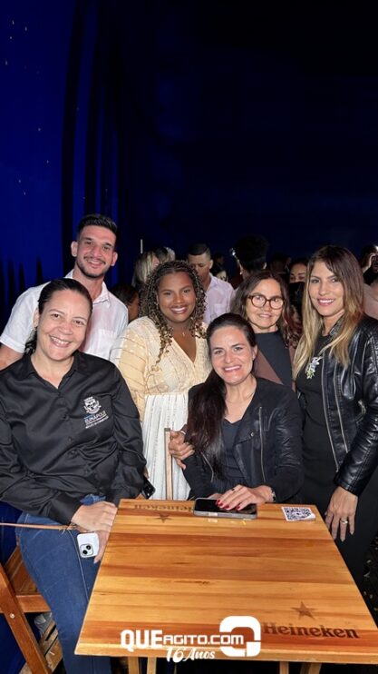 Eunápolis celebra 38 anos com grande noite gospel e show marcante de Valesca Mayssa 94