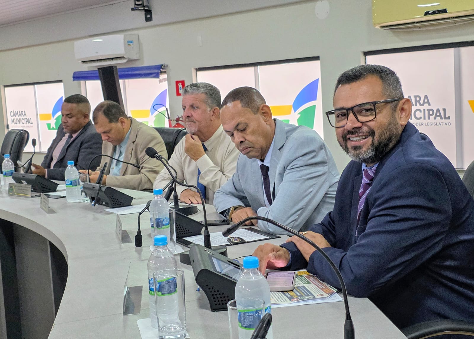 Câmara aprova projeto que incentiva valorização do magistério público em Eunápolis 6