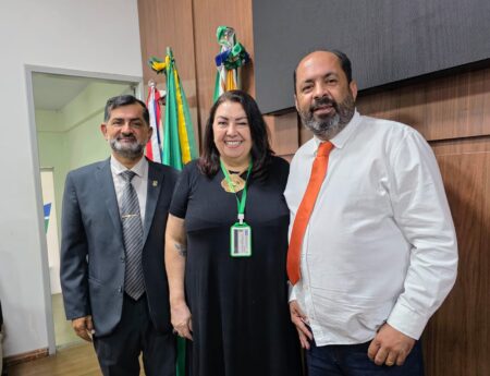 Câmara aprova projeto que incentiva valorização do magistério público em Eunápolis 6