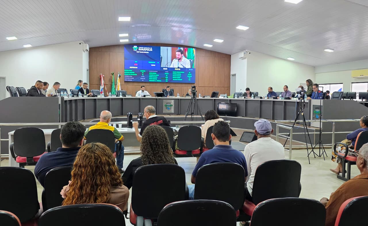 ACESSIBILIDADE: Vereadores querem padronização de calçadas e distribuição de kit escolar 5