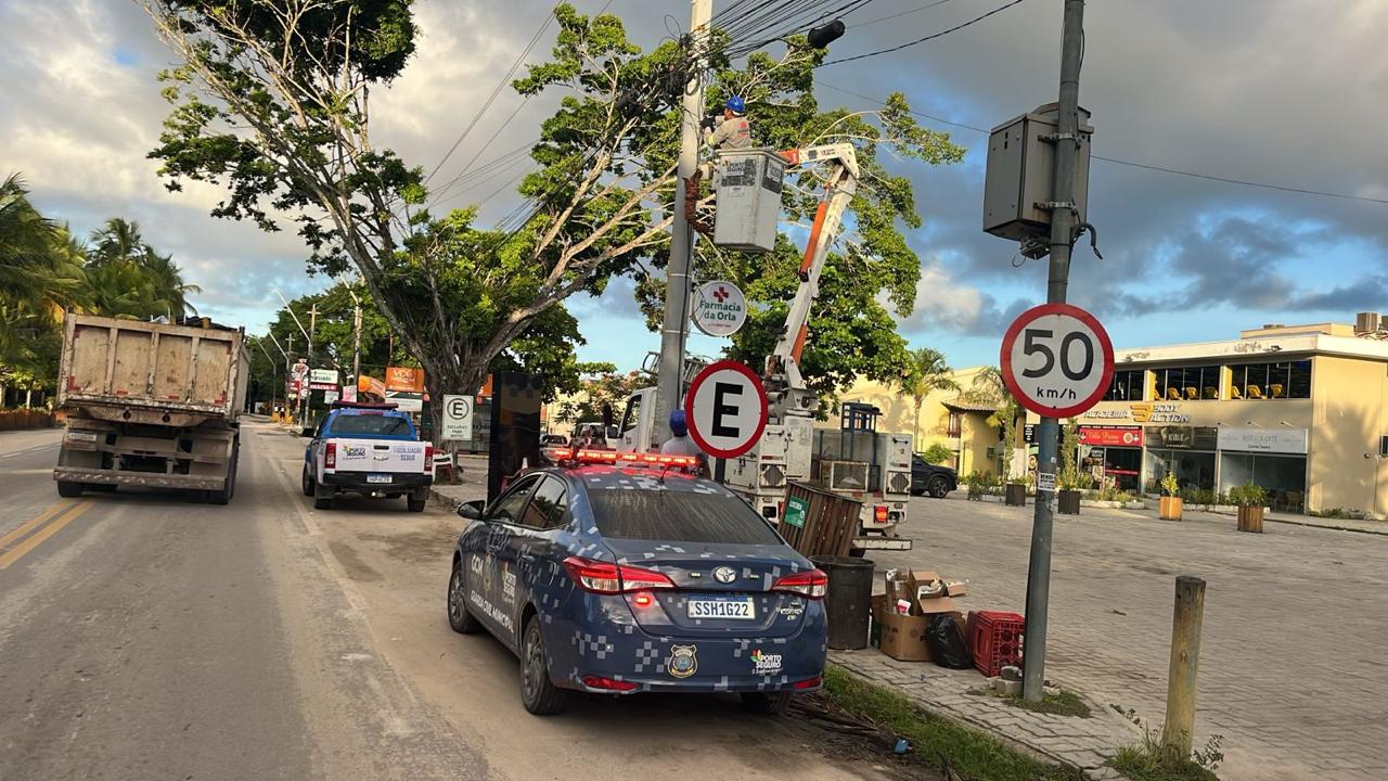 Prefeitura de Porto Seguro realiza operação de ordenamento na Orla Norte por determinação do Ministério Público 6