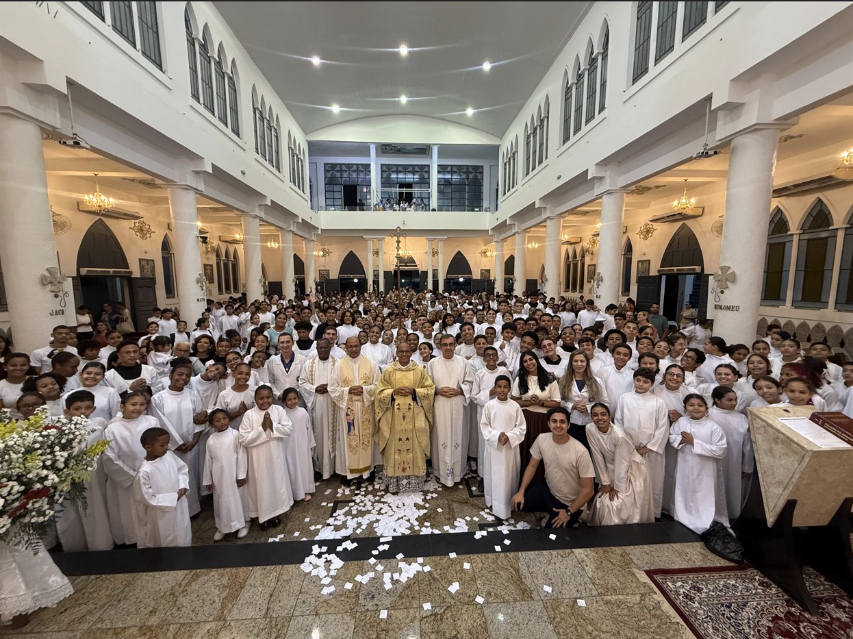 Mais de mil coroinhas participam do IV Encontro Diocesano em Eunápolis 8