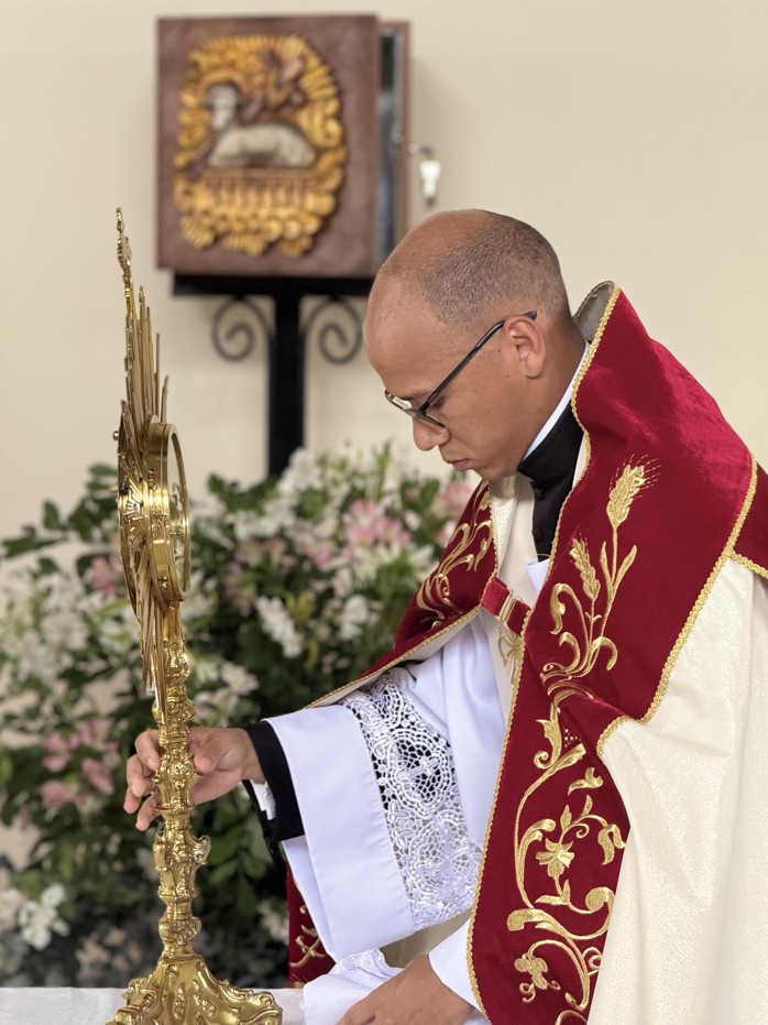 Mais de mil coroinhas participam do IV Encontro Diocesano em Eunápolis 6