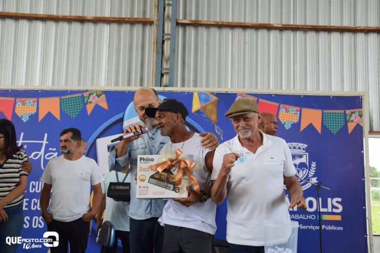 DSC_0182 Prefeitura reúne garis e familiares em celebração que reconhece o trabalho de quem cuida da cidade 119