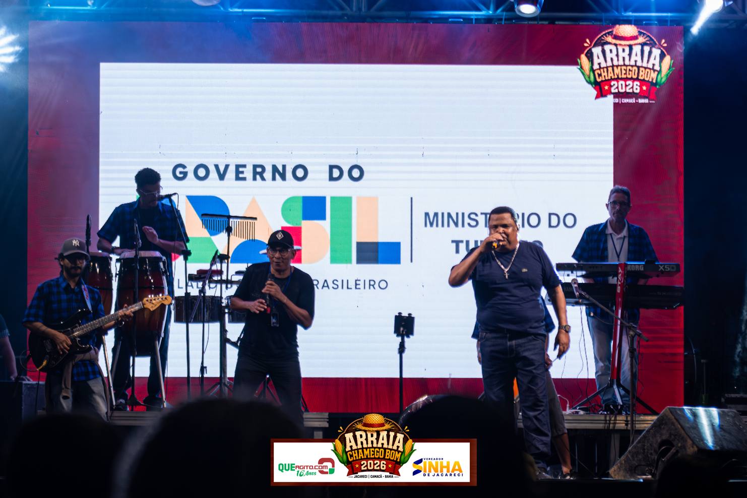 Segunda noite do Arraiá Chamego Bom foi marcada por muita animação em Jacareci 18