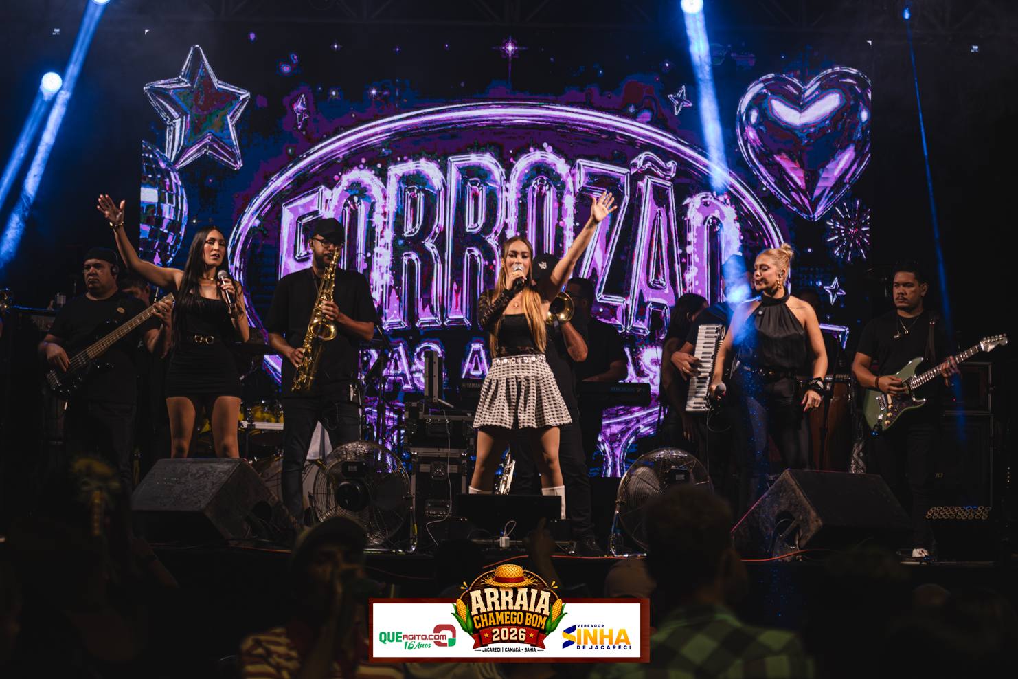 Segunda noite do Arraiá Chamego Bom foi marcada por muita animação em Jacareci 12