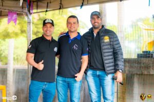 Grupo 3 em 1 abre nova fase da Vaquejada do Parque Edgard Neto Grupo 3 em 1 abre nova fase da Vaquejada do Parque Edgard Neto 1