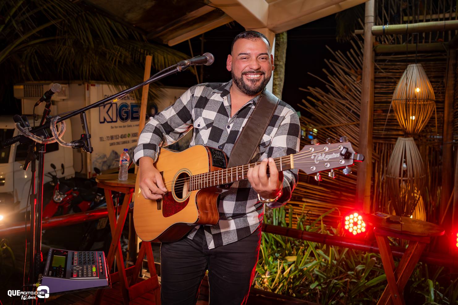 Projeto Mãos que Ofertam realiza jantar beneficente na Cabana Area Beach 8