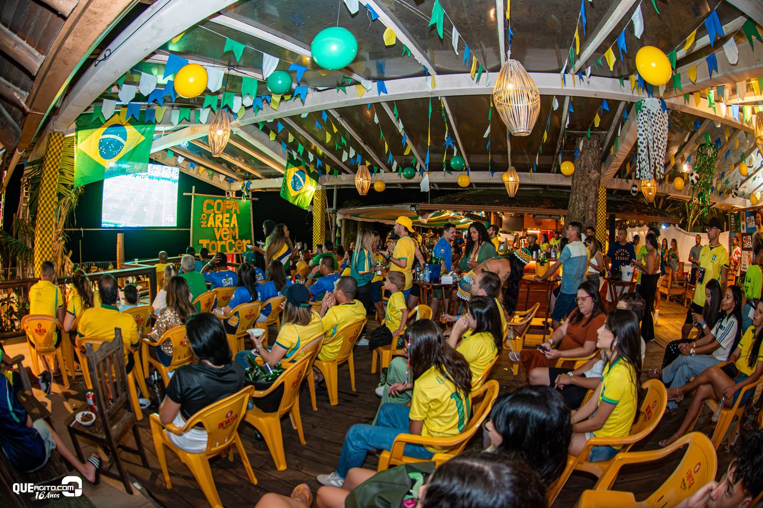 Muito agito marca transmissão do jogo entre Brasil e Escócia no Copa no Área 10