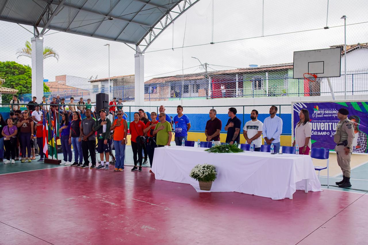 Abertura oficial dos Jogos Estudantis lota o Colégio Álvaro Henrique 5