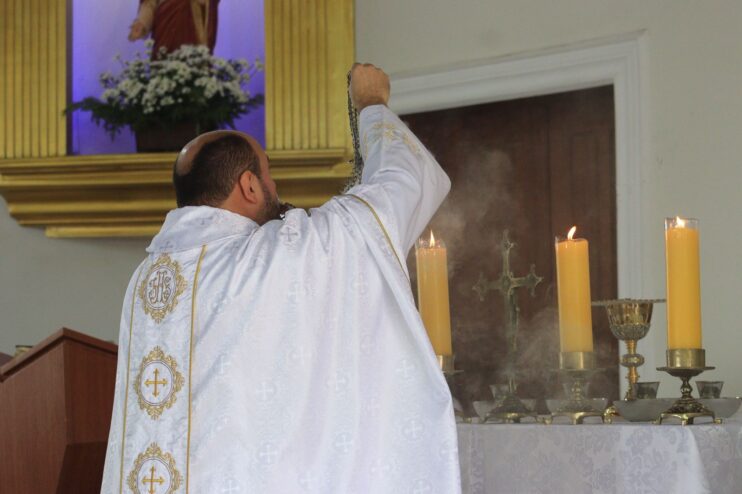 Procissão e missas reúnem fiéis em celebração de Corpus Christi em Porto Seguro 17