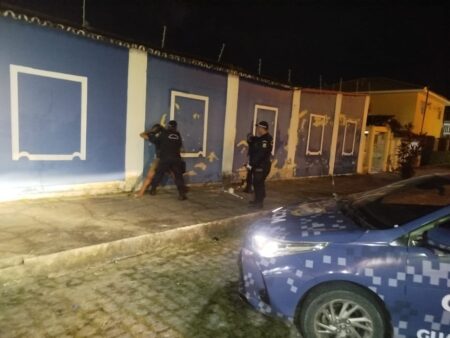 Ações da Guarda Municipal combatem furto de fios e reforçam segurança no Centro de Porto Seguro Ações da Guarda Municipal combatem furto de fios e reforçam segurança no Centro de Porto Seguro 125