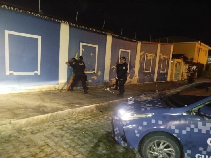 Ações da Guarda Municipal combatem furto de fios e reforçam segurança no Centro de Porto Seguro Ações da Guarda Municipal combatem furto de fios e reforçam segurança no Centro de Porto Seguro 4