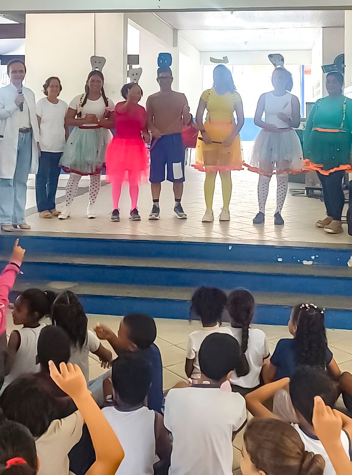 Porto Seguro leva saúde bucal às escolas com teatro e atividades educativas 5