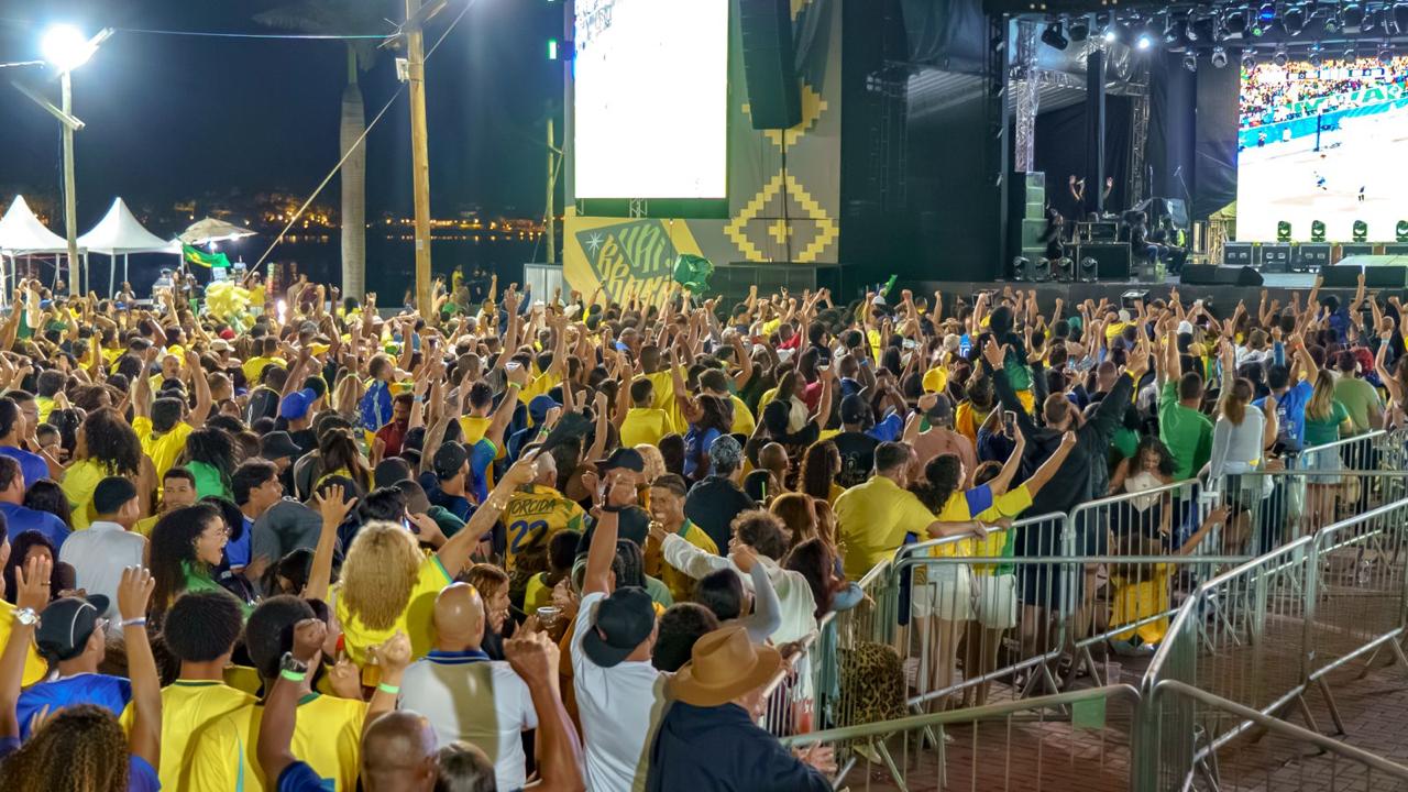 Brasil goleia e anima torcida em Porto Seguro na abertura do São João na Passarela da Cultura 4
