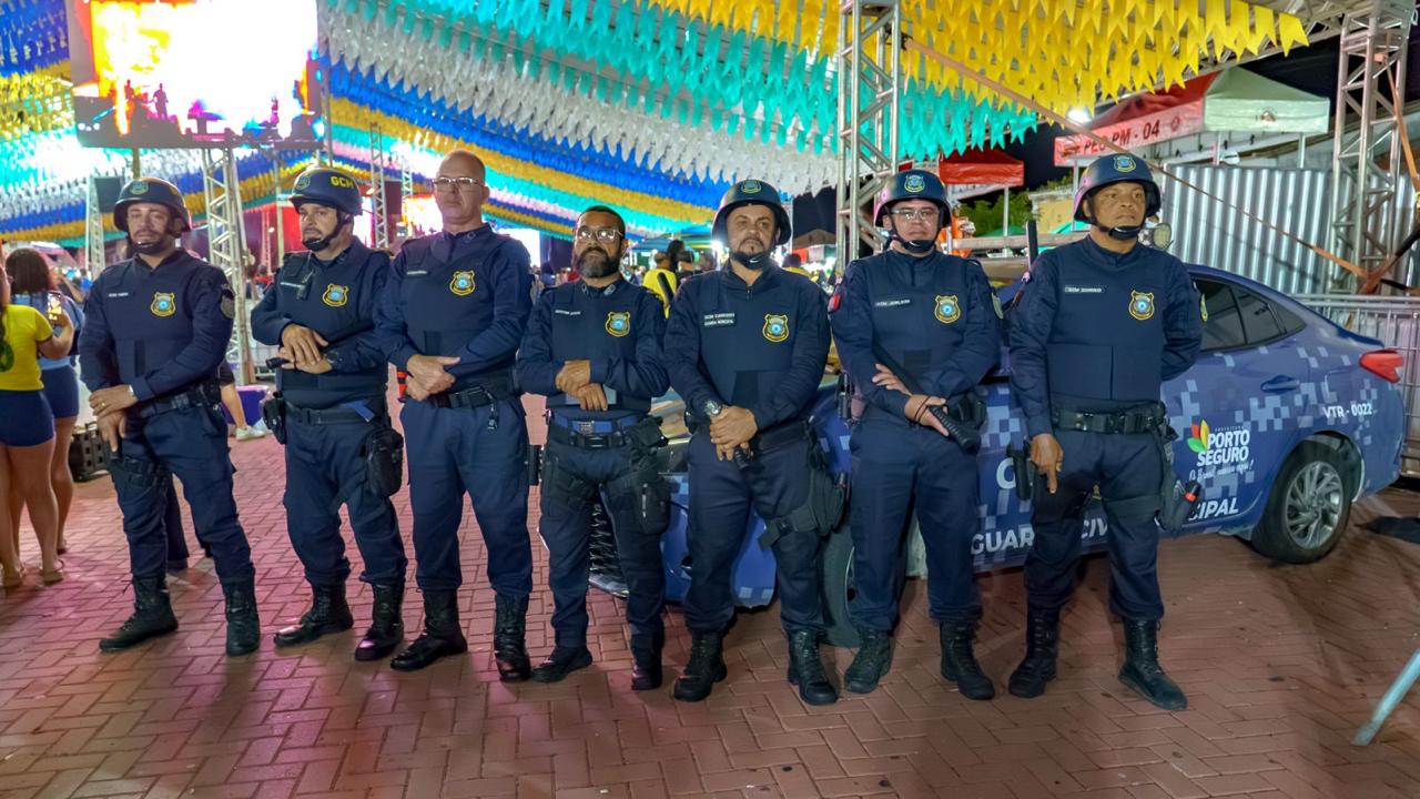 Brasil goleia e anima torcida em Porto Seguro na abertura do São João na Passarela da Cultura 10
