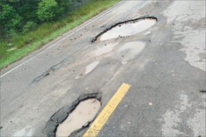 Estrada entre Belmonte e Cabrália preocupa moradores e motoristas 117
