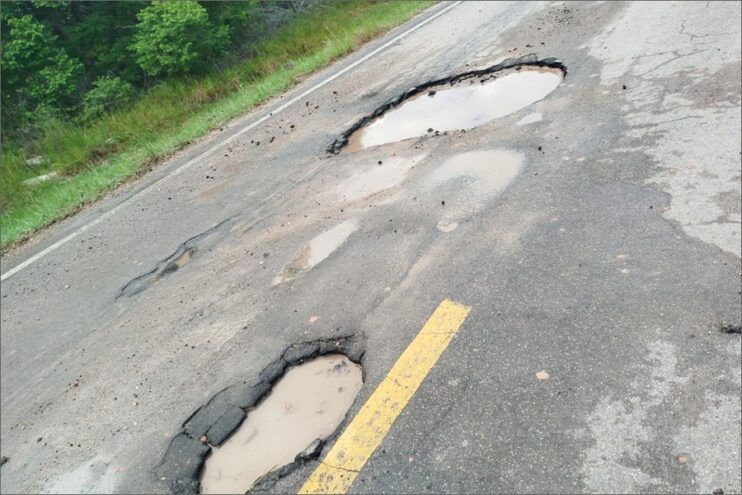 Estrada entre Belmonte e Cabrália preocupa moradores e motoristas 4