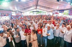 PGP de Jerônimo reúne mais de 5 mil pessoas em Teixeira de Freitas e mostra força política no Extremo Sul PGP de Jerônimo reúne mais de 5 mil pessoas em Teixeira de Freitas e mostra força política no Extremo Sul 1