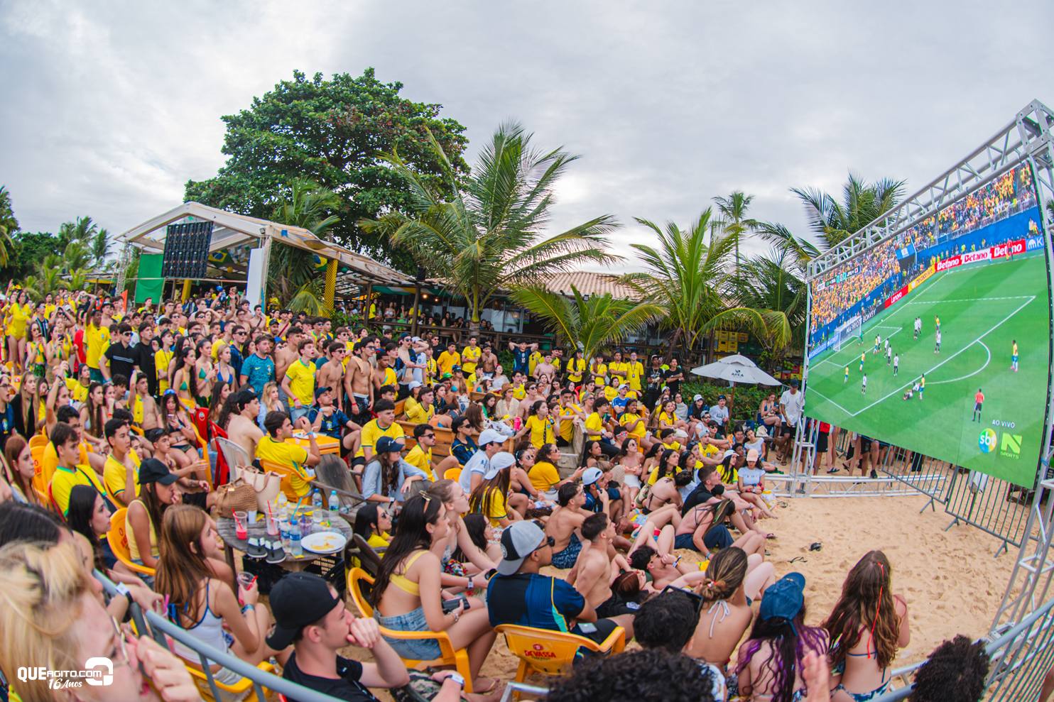 Copa no Area reúne grande público para acompanhar vitória do Brasil sobre o Japão na Cabana Area Beach 5