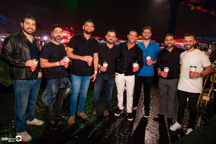 Checon Distribuidora recebe convidados com muito estilo na segunda noite do Pedrão 2026 Checon Distribuidora recebe convidados com muito estilo na segunda noite do Pedrão 2026 133