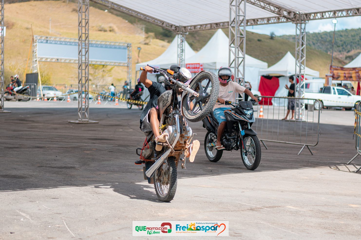 Motocando reúne motos, bikes e carros rebaixados durante a 29ª Festa do Freigasparense Ausente 6