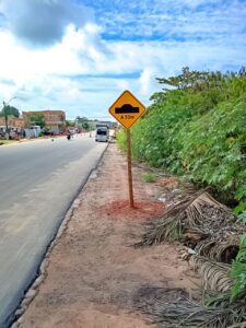 Prefeitura de Porto Seguro intensifica medidas de segurança no Anel Viário com novos redutores de velocidade Prefeitura de Porto Seguro intensifica medidas de segurança no Anel Viário com novos redutores de velocidade 1