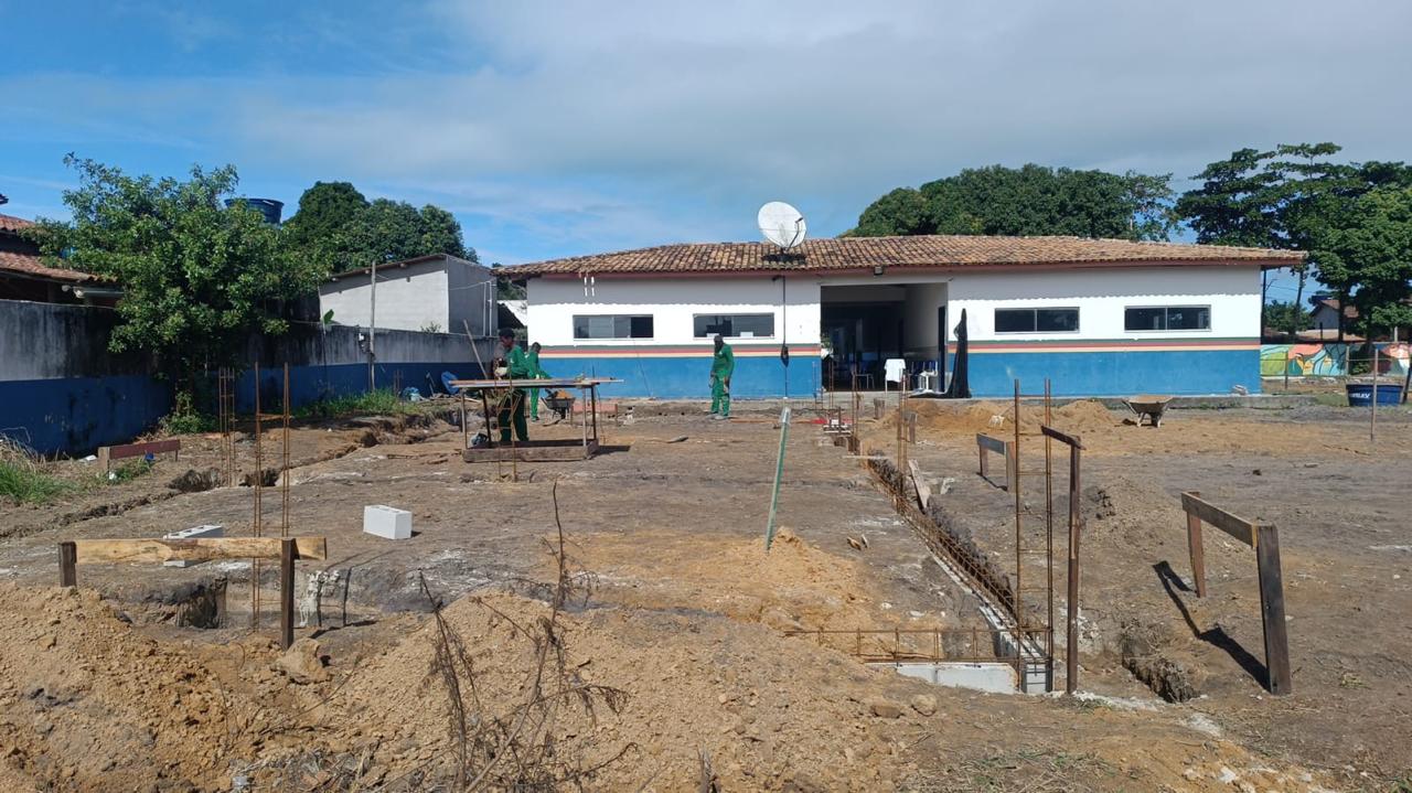 Obras de ampliação da Escola Alegria do Saber estão em andamento em Nova Caraíva 7