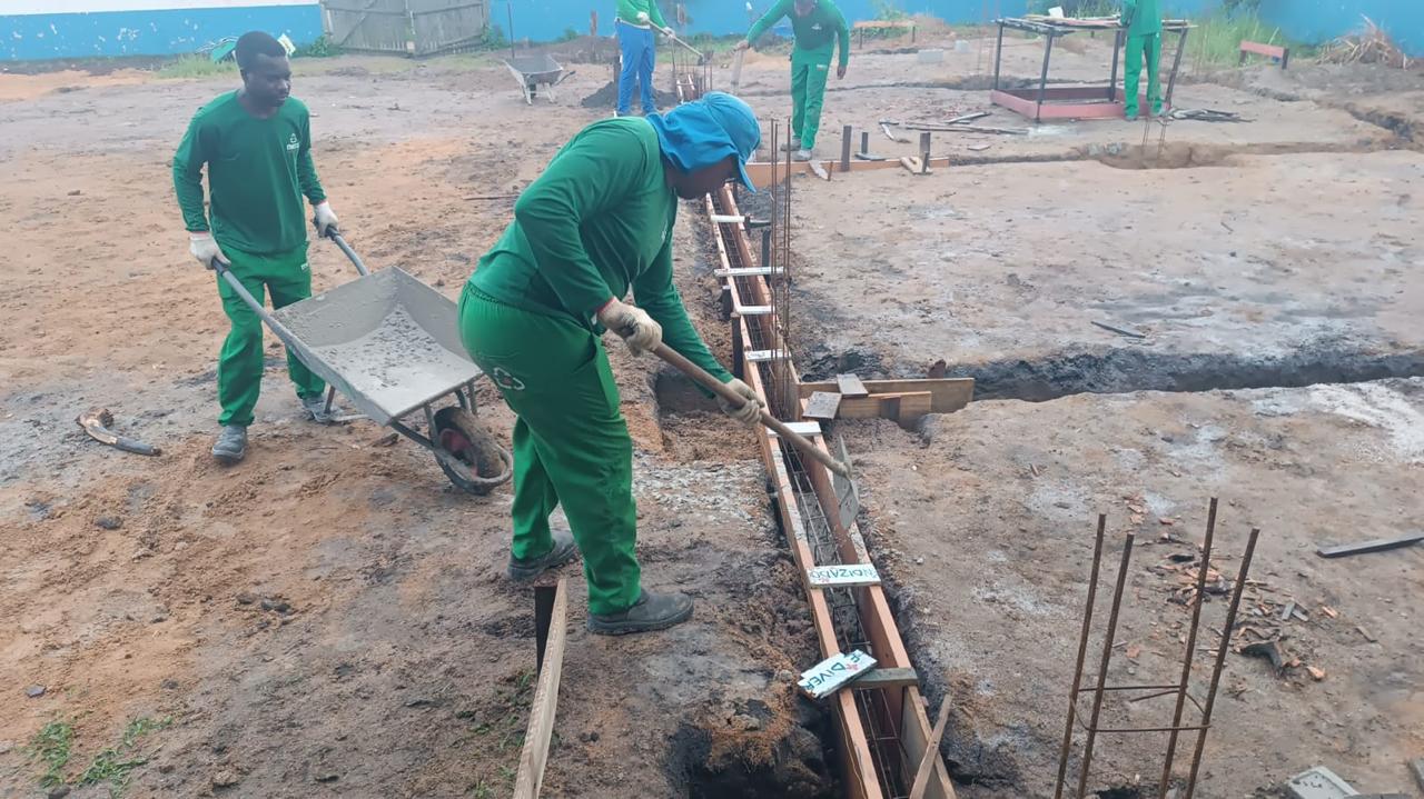 Obras de ampliação da Escola Alegria do Saber estão em andamento em Nova Caraíva 6