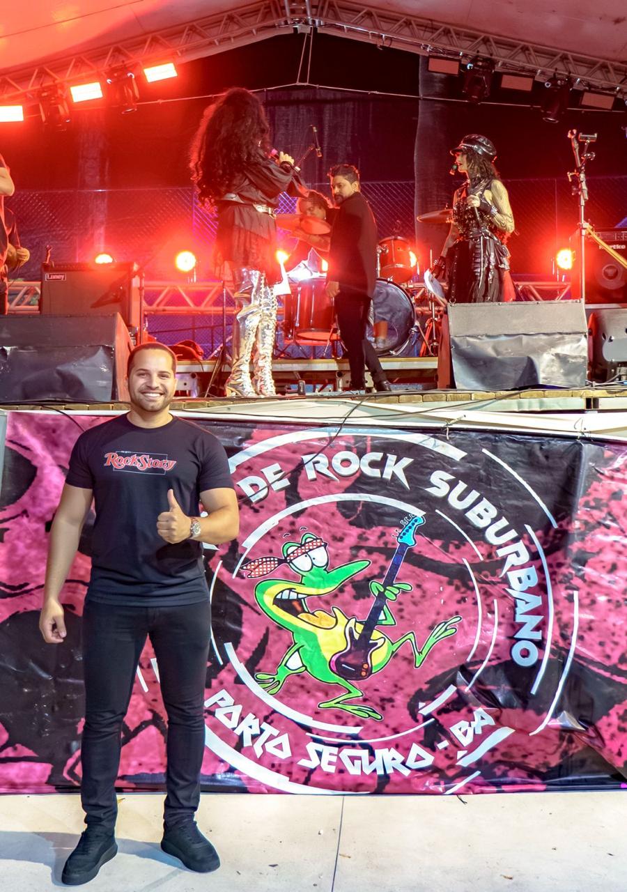 Rock toma conta da Praça ACM e transforma noite em celebração da música e da cultura 8