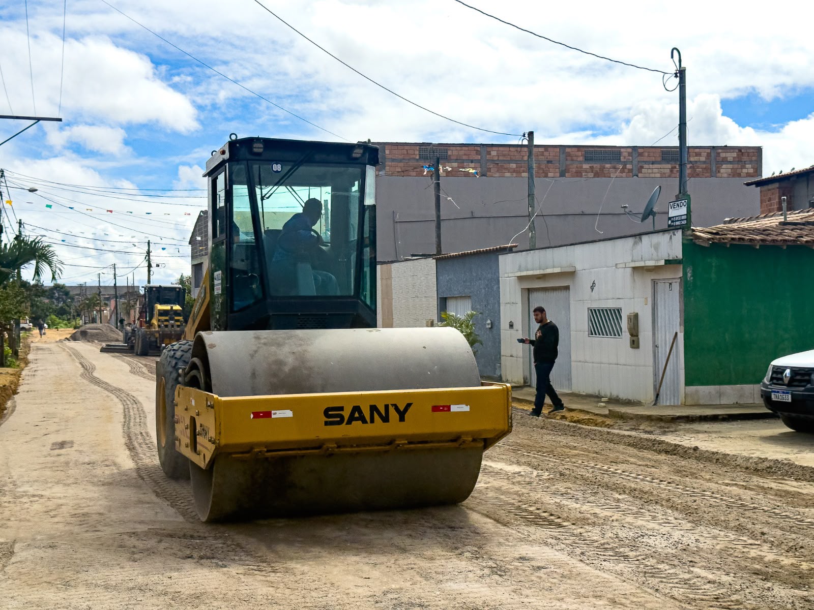 Prefeitura de Eunápolis amplia sistema de drenagem pluvial no Dinah Borges 7
