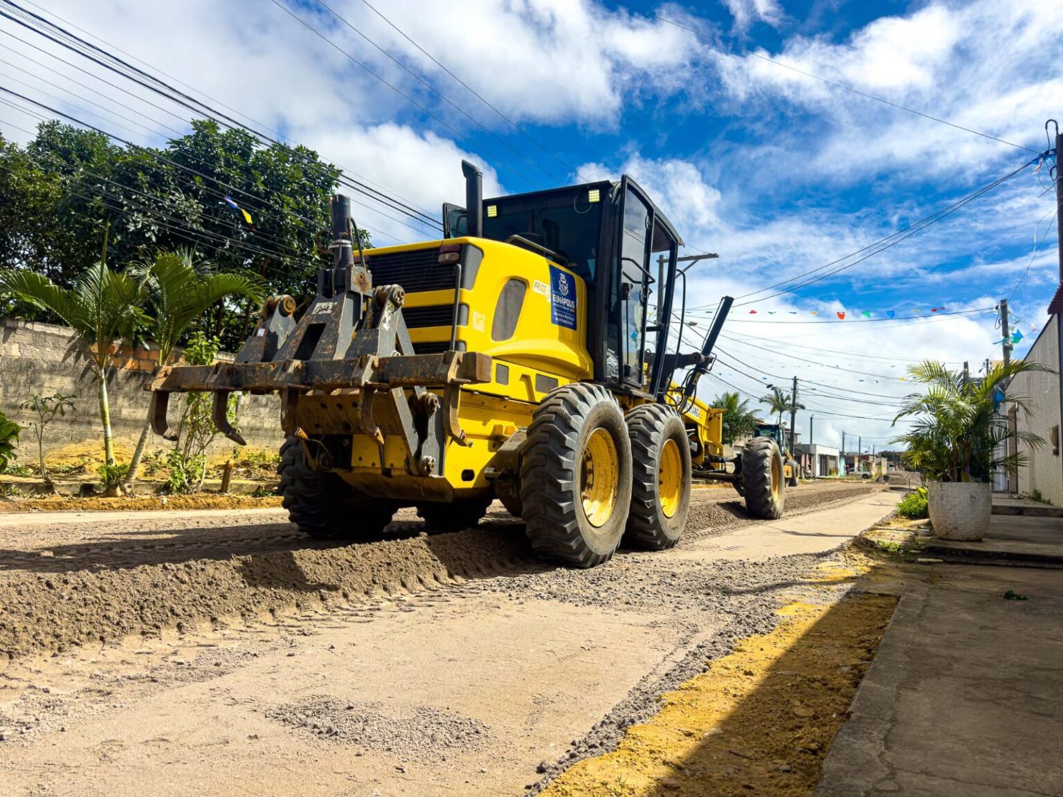 Prefeitura de Eunápolis amplia sistema de drenagem pluvial no Dinah Borges Prefeitura de Eunápolis amplia sistema de drenagem pluvial no Dinah Borges 7