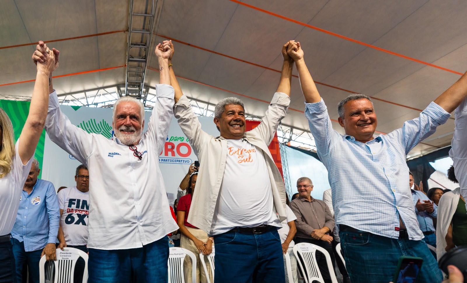 Claudia Oliveira reforça compromisso com o Extremo Sul em ato do PGP em Teixeira de Freitas 5