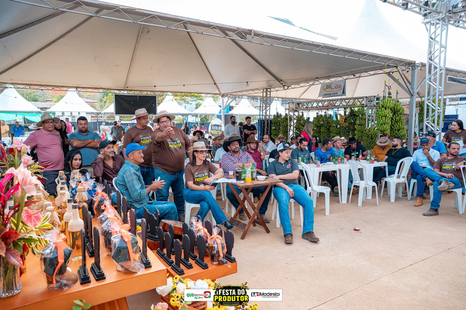 Festa do Produtor 2026 é encerrada com leilão, premiações e música ao vivo em São Geraldo da Piedade 8