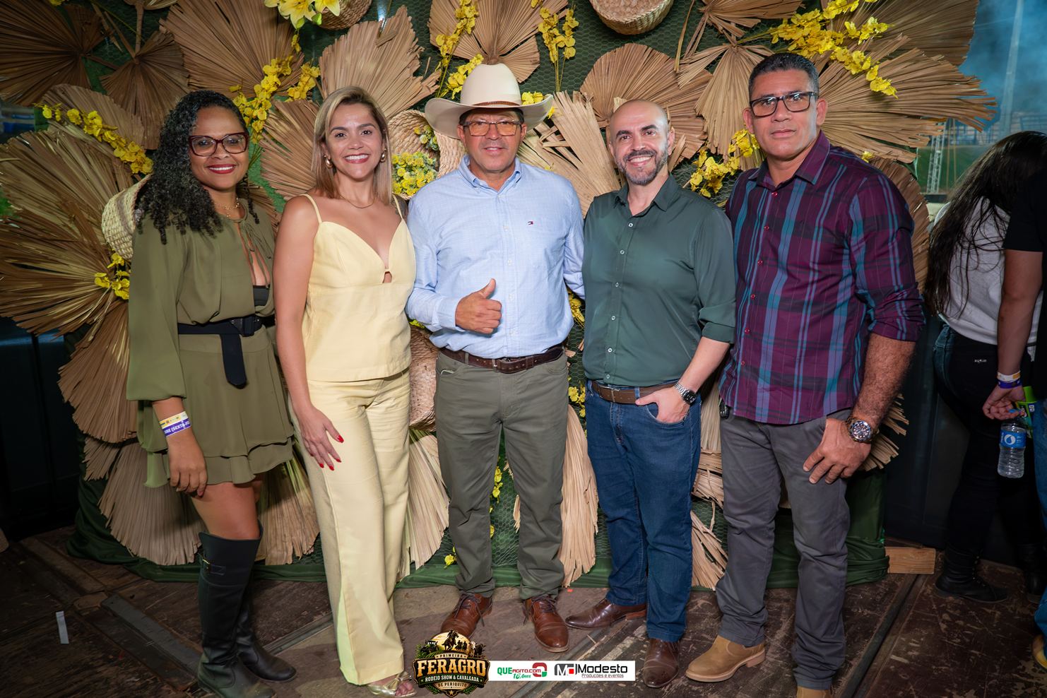Humberto & Ronaldo abrem a primeira edição da Feragro Rodeio Show & Cavalgada de Periquito-MG 6