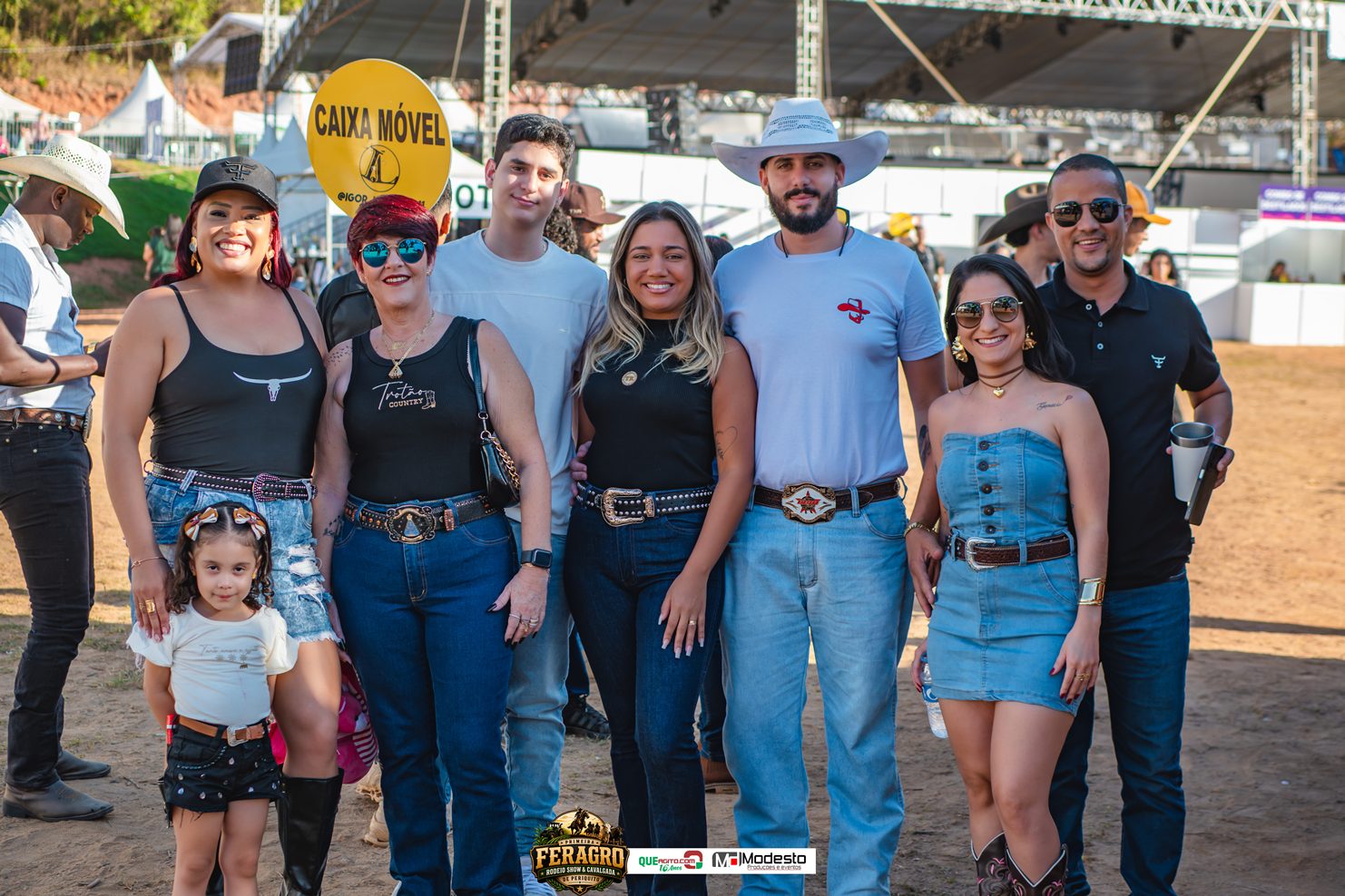Vall Sylva e Talles Ronnie encerram com chave de ouro a primeira Feragro de Periquito 5