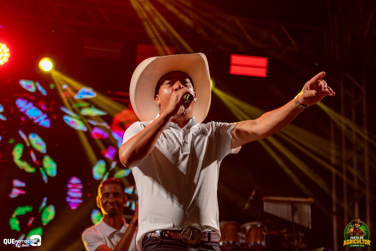 Juninho Moraes anima a Festa do Agricultor em São João do Paraíso 15