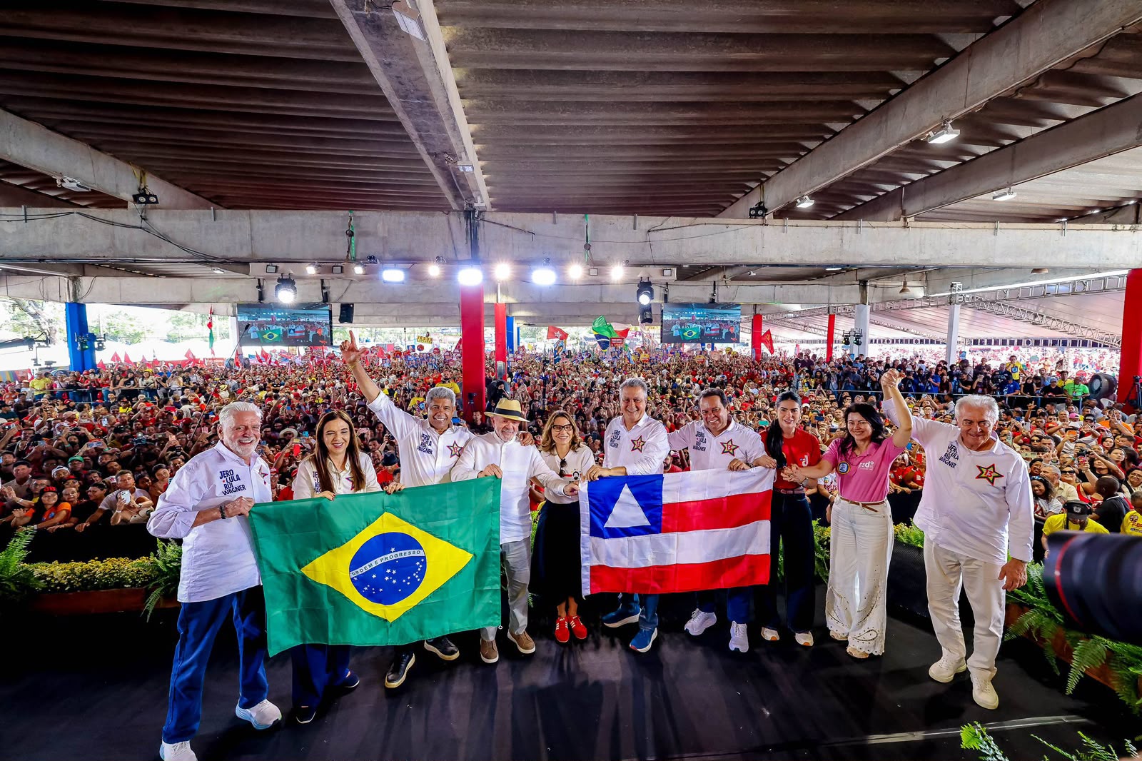 Evangélicos renovam fé na vitória de Jerônimo ao governo da Bahia 6
