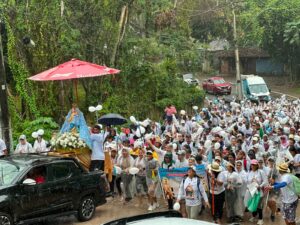 Romaria pela Praia abre os festejos de Nossa Senhora d’Ajuda em Porto Seguro Romaria pela Praia abre os festejos de Nossa Senhora d’Ajuda em Porto Seguro 1