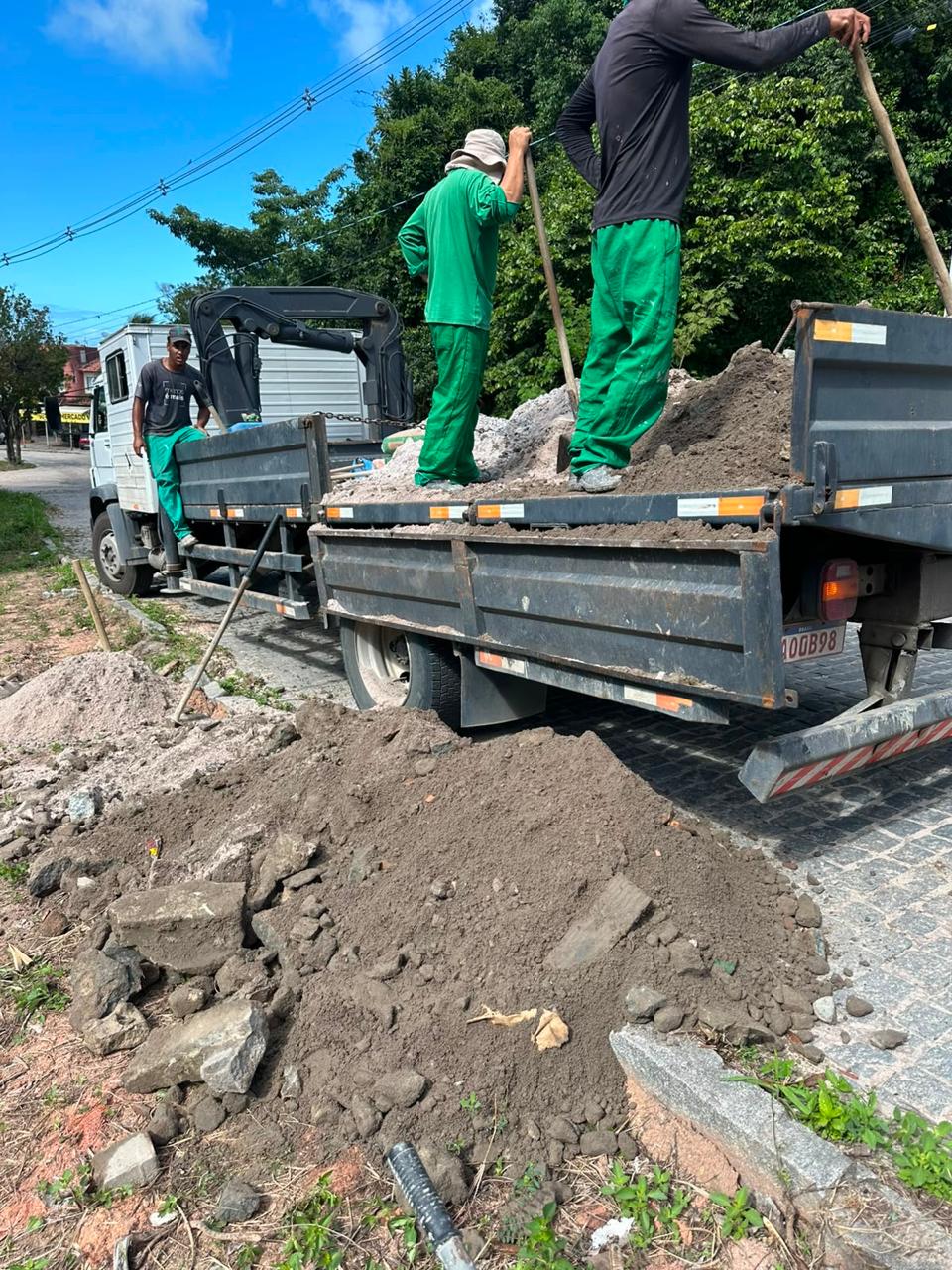 Ladeira do Village recebe serviços de recuperação e manutenção 5