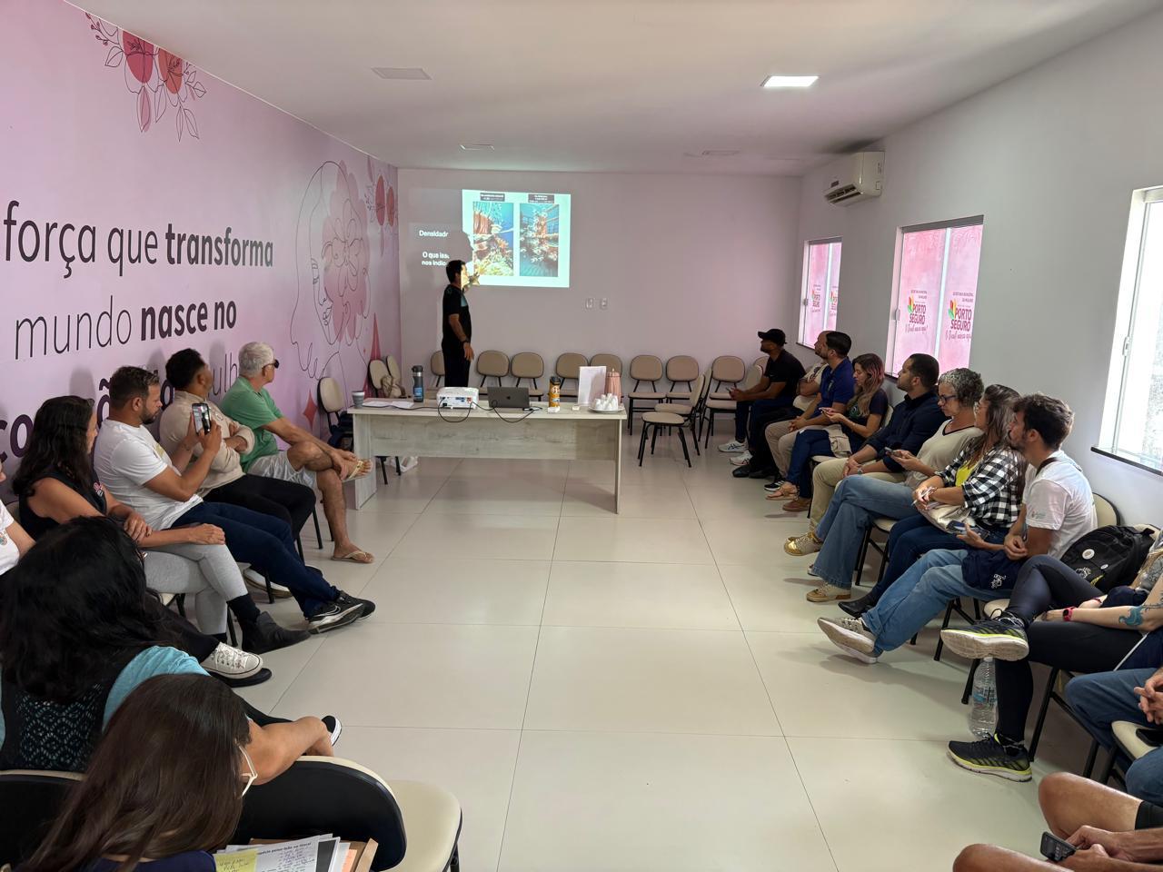 Porto Seguro lança plano pioneiro na Bahia com participação social contra avanço do peixe-leão 8