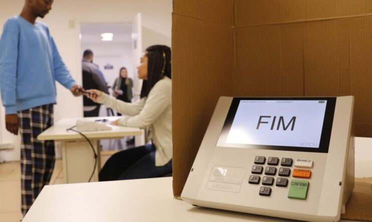 Justiça Eleitoral publica nomes dos convocados para trabalhar nas eleições em Eunápolis, Itagimirim e Itapebi Justiça Eleitoral publica nomes dos convocados para trabalhar nas eleições em Eunápolis, Itagimirim e Itapebi 4