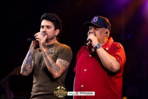 Humberto & Ronaldo abrem a primeira edição da Feragro Rodeio Show & Cavalgada de Periquito-MG Humberto & Ronaldo abrem a primeira edição da Feragro Rodeio Show & Cavalgada de Periquito-MG 117