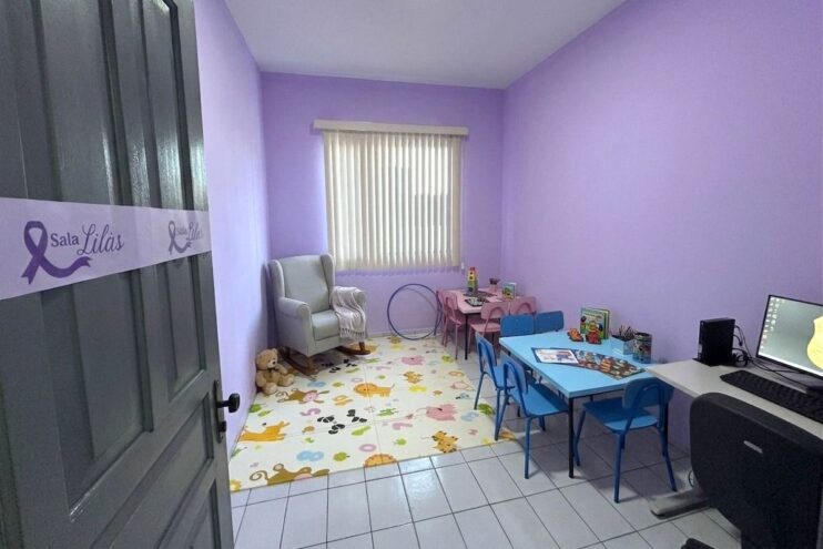 Sala Lilás começa a funcionar no NEAM de Eunápolis para acolher mulheres vítimas de violência Sala Lilás começa a funcionar no NEAM de Eunápolis para acolher mulheres vítimas de violência 4