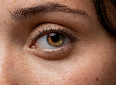 Dor ao movimentar os olhos e alteração nas cores são alerta de neuropatia óptica Dor ao movimentar os olhos e alteração nas cores são alerta de neuropatia óptica 5